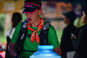 BIB: 1627
                            <button type="button" onclick="openModal(22361150)" class="btn btn-primary btn-sm float-right btn-popup" data-toggle="modal" data-target=".modal-high-quality">
                        <i class="fas fa-shopping-cart"></i> Add to Cart
                    </button>
                                            <button type="button" onclick="isThisMe(22361150, true)" class="btn btn-success btn-sm float-right btn-popup btn-isme hidden" data-toggle="tooltip" data-placement="bottom" title="นี่คือรูปของคุณใช่ไหม คลิกที่นี่เพื่อเอาเข้าอัลบั้ม">
                        <i class="fas fa-plus"></i> Add to album
                    </button>
                    <button type="button" onclick="isThisMe(22361150, false)" class="btn btn-warning btn-sm float-right btn-popup btn-isnotme hidden">
                        <i class="fas fa-ban"></i> Remove from album
                    </button>